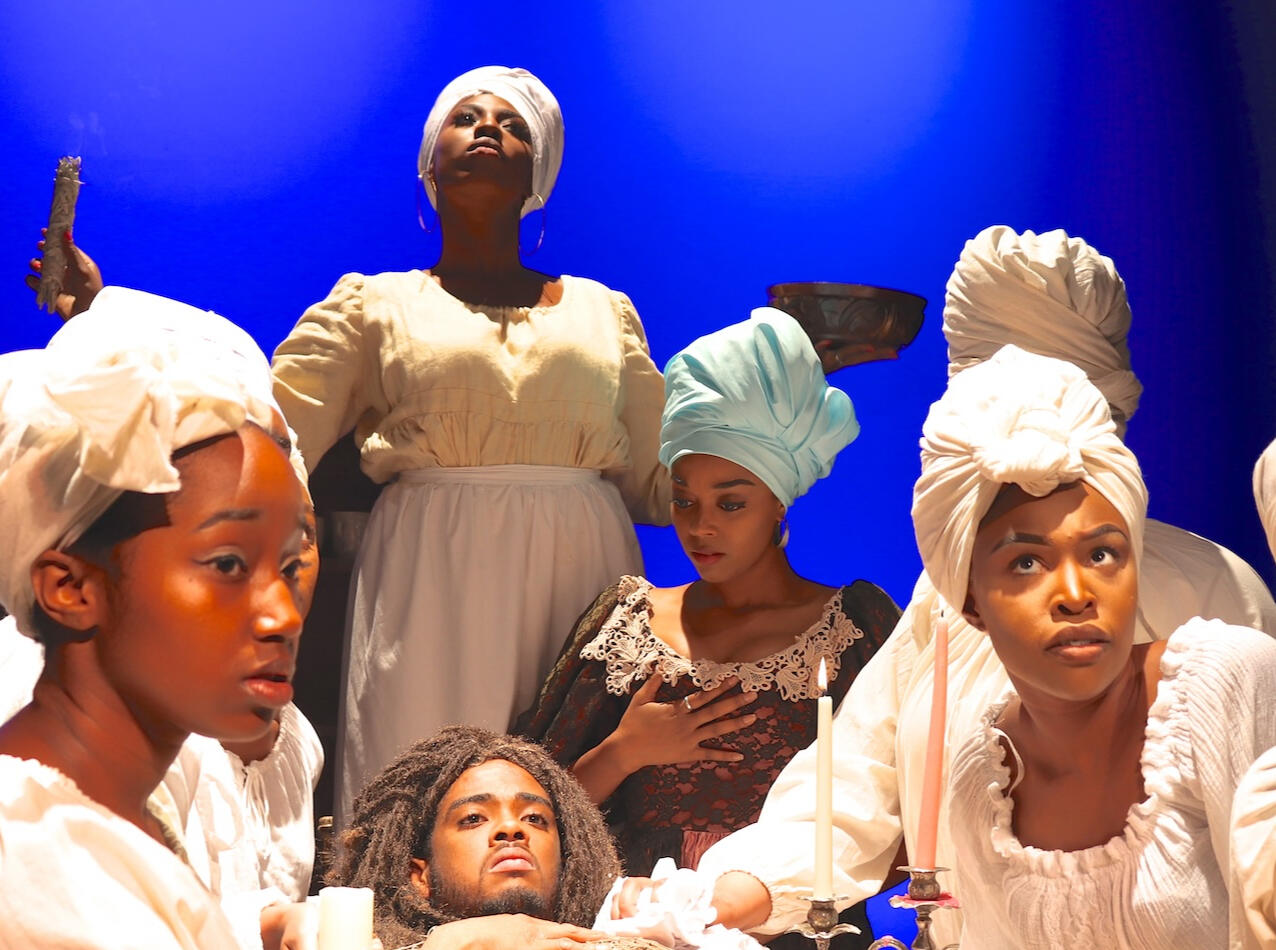 WOMEN OF VIEUX CARRE WITH BRAS COUPE